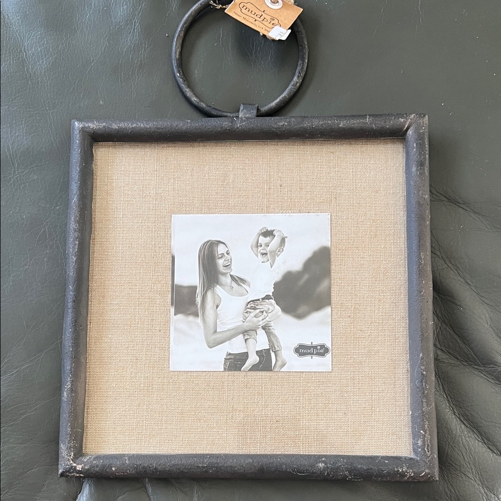 New w/tags Mud Pie cast iron hanging photo frame w/ ring & hanging hardware.